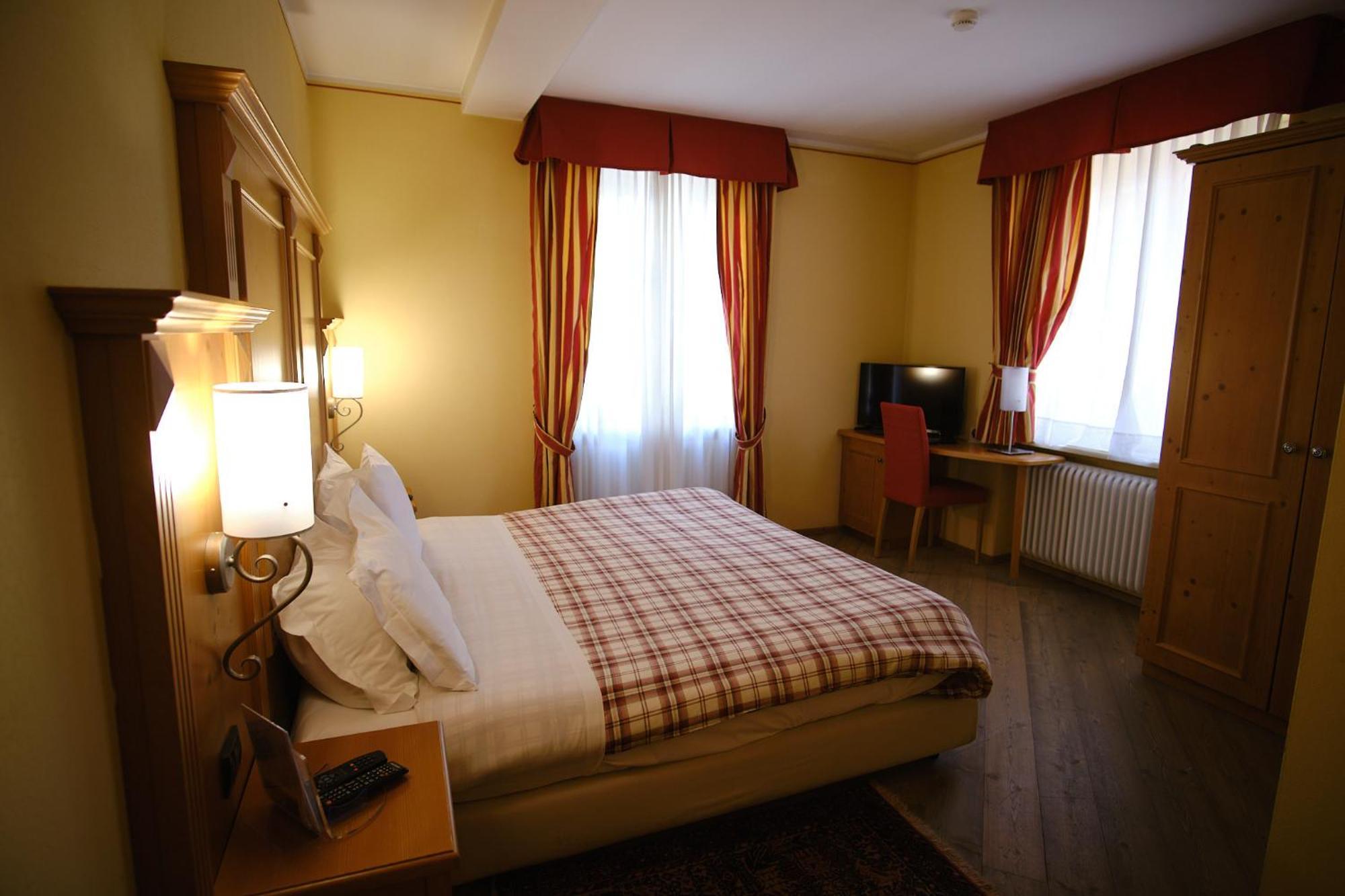 Hotel Bes & Spa Claviere Dış mekan fotoğraf